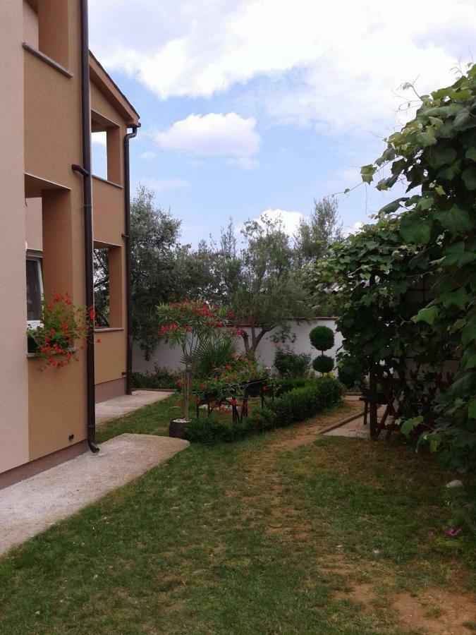 Apartment Mit- Mir Fondole 외부 사진