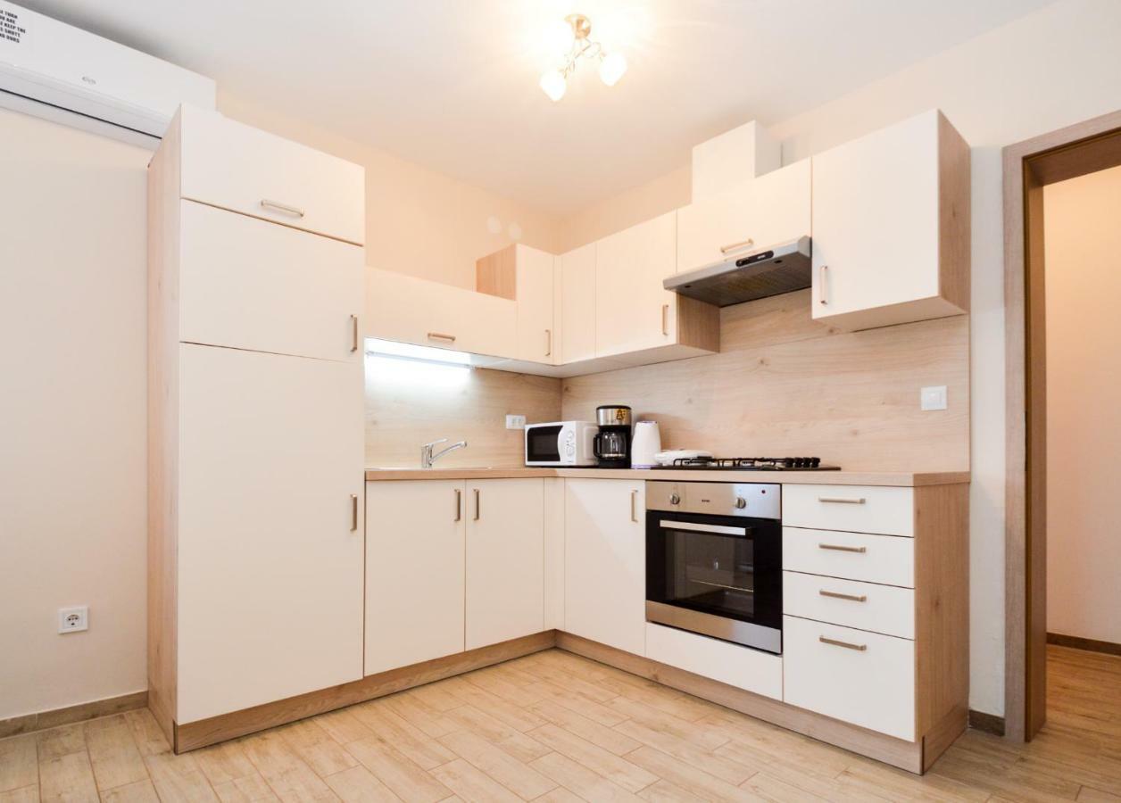 Apartment Mit- Mir Fondole 외부 사진