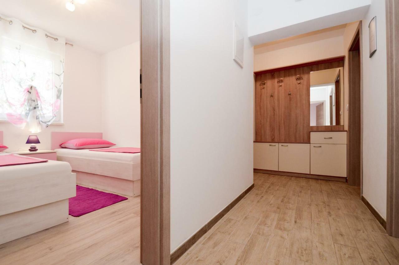 Apartment Mit- Mir Fondole 외부 사진