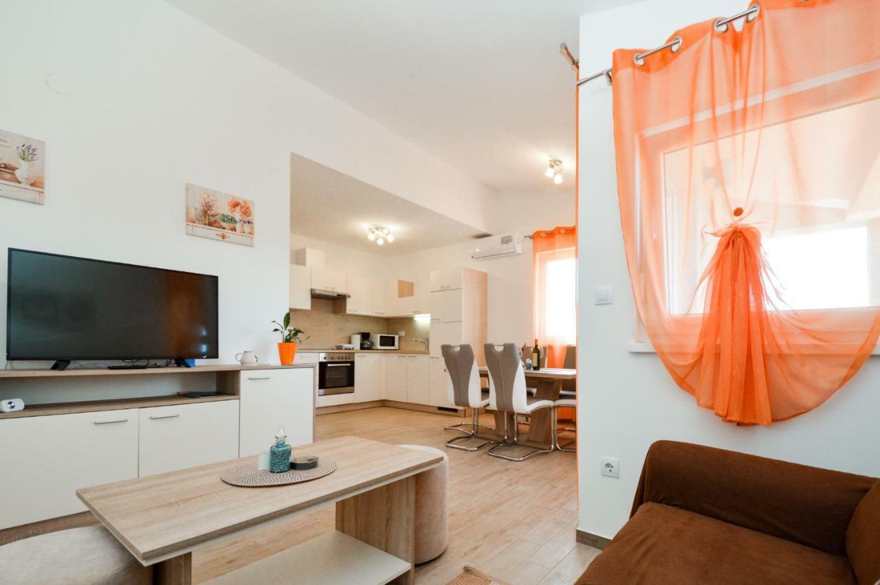 Apartment Mit- Mir Fondole 외부 사진